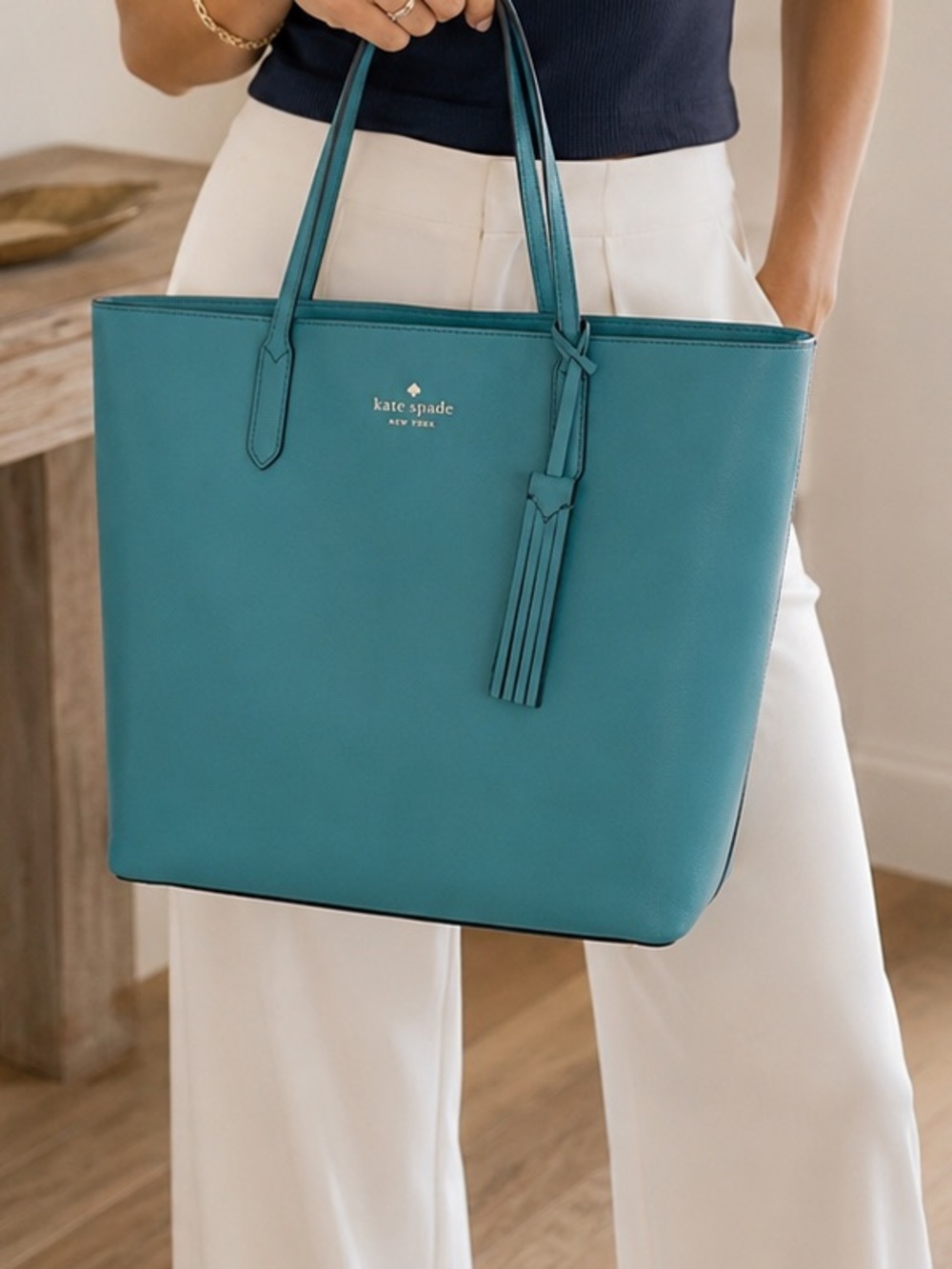 kate spade EUC Jana Turquoise Blue Leather Tote with Tassel